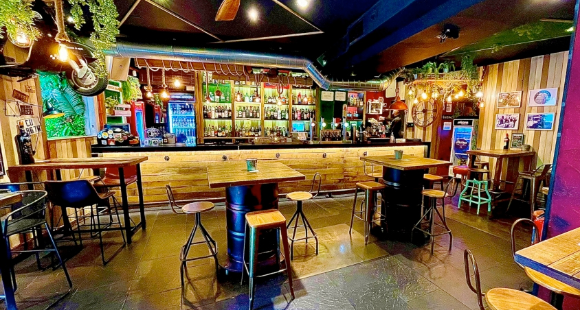 Pícaro, Tapas y Copas