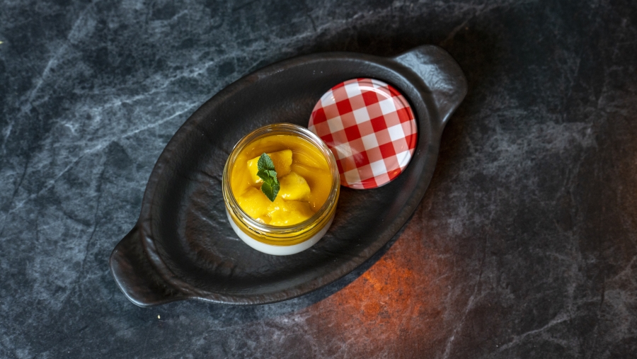 imagen Pannacotta di coco, mango e maracuya